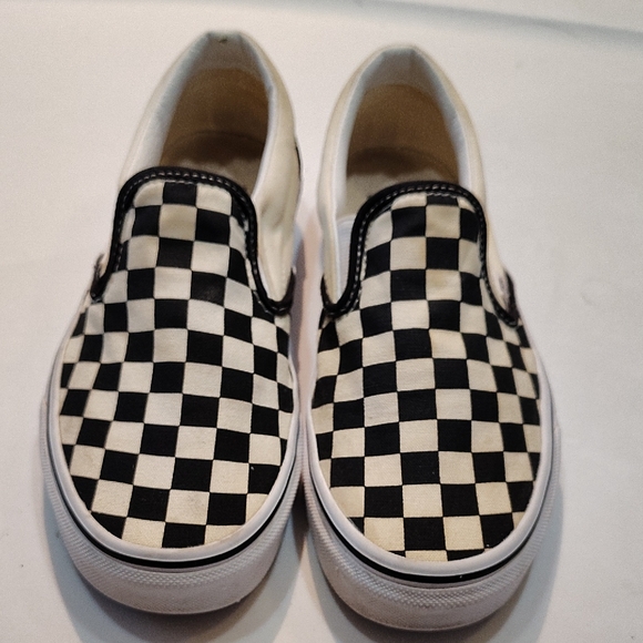 Vans Other - Vans Kids Black and White Checkered Sneakers WM